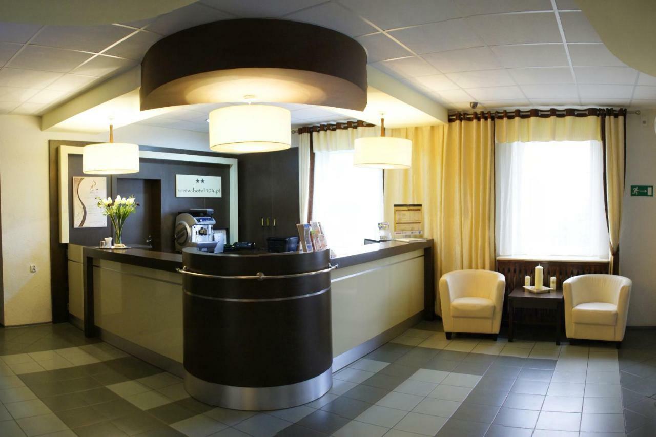 Hotel 104 Stargard Szczecinski Bagian luar foto