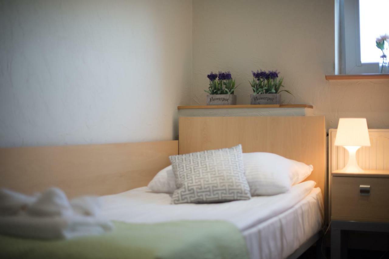 Hotel 104 Stargard Szczecinski Bagian luar foto